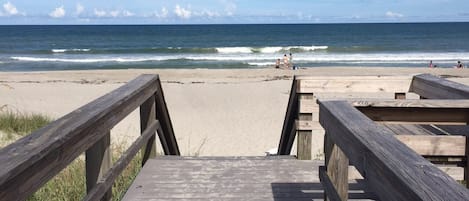 walkway to beach