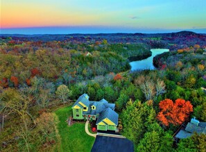 Beautiful, panoramic site above Lake Galena. Privacy, great location, amazing.