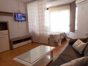Andere