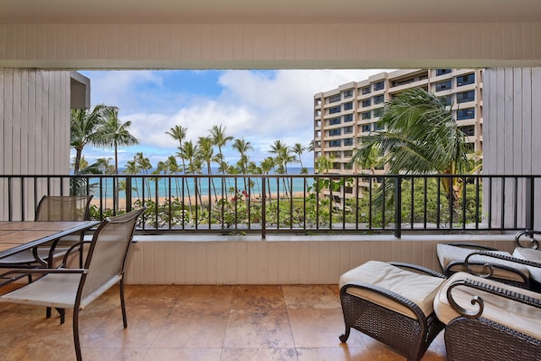 Kaanapali Alii 456 lanai view 1
