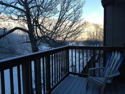   Townhome Overlooking Beech Mountain Resort