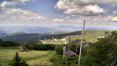   Townhome Overlooking Beech Mountain Resort