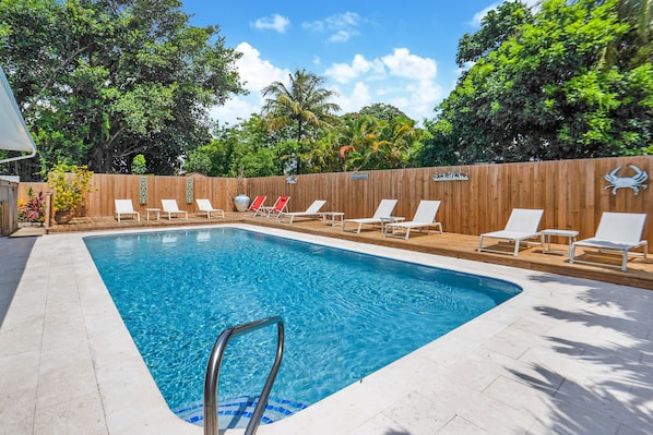 Fabulous pool and large decks with lots of chaise lounges for sunbathing