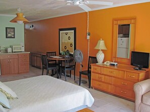 Living & Dining Area