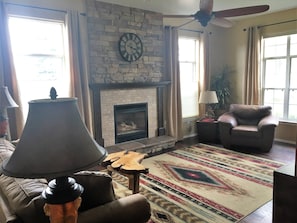 Living room with gas fireplace