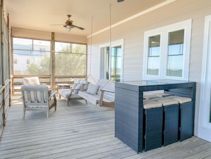 Screened porch.