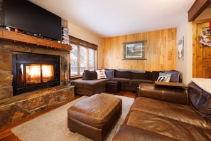 Living room with real wood fireplace (firewood provided on back deck)
