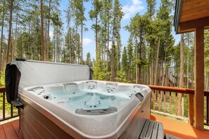 Large private hot tub with a view - you will likely spot some wildlife below :)