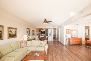 Sands of Kahana 366 - Living Room