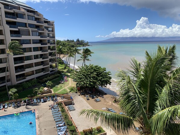 Sands of Kahana 356 Front lanai View