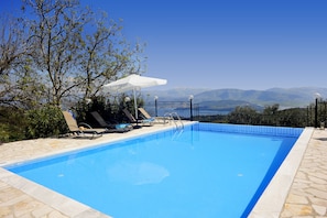 Swimming pool 9X5 metres