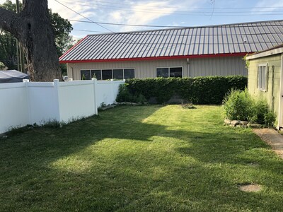 Super Cute & Neat Home of Yours in Ferndale