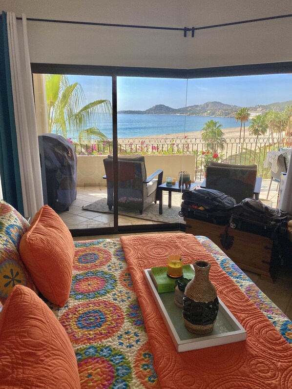 This View!! Imagine waking to this every morning.