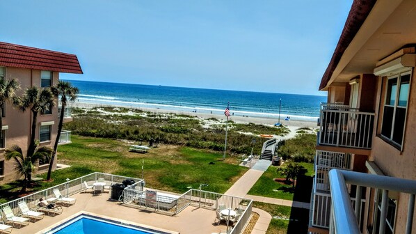 View from the top floor, walkway to the beach