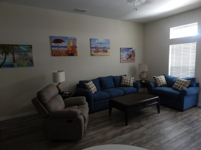 New PRICES!!  AWESOME POOL/ CLEAN CONDO/FAMILY FRIENDLY