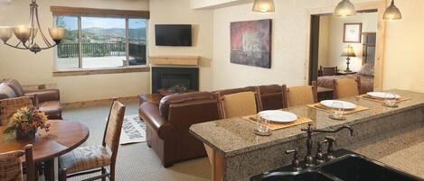 The open-plan suite is great for families and large groups