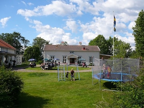 Children's play area - outdoor