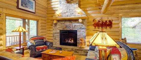 McCall Vacation Rental | 4BR | 2.5BA | Stairs Required | 2,282 Sq Ft