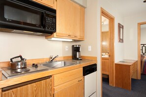The fully-equipped kitchen has everything you need to cook after a day on the hill