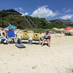 White sand at Earle Rd., Beach spend the day