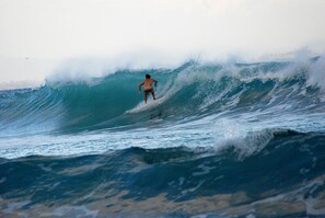 Casa Marmaris is right in front of the surfer point in Backwash Bay