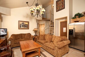 Sink into the comfortable sofas around the coffee table.