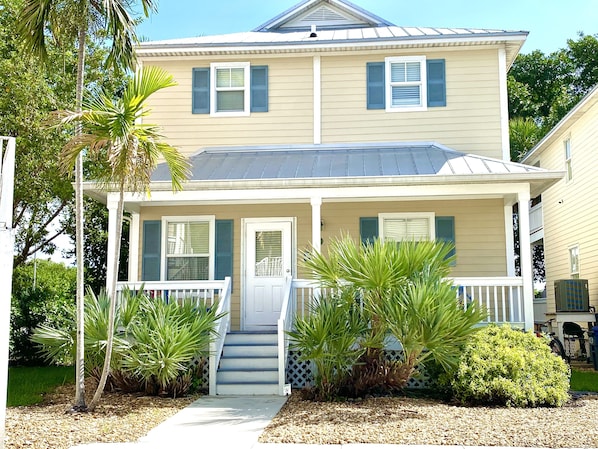 Stand alone house - #51 Coral Way, mile marker 5