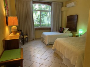 Second bedroom with 1 queen bed and 1 twin bed 