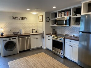 Washer/Dryer  and Dishwasher