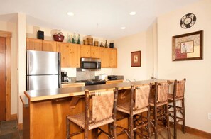 The kitchen has everything you need to cook