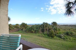 5223 Balcony View