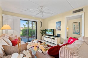 4101 Living Area