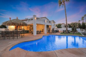 Large Heated Pool with Outdoor Kitchen