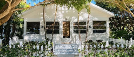 Original 1926 cottage in historic district of Boca Grande.