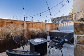 Private 6-Person Hot Tub on the Back Patio with Fireplace