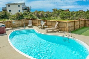 SN40: Dream Weaver | Mid Level Pool View