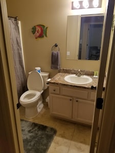NEWLY REMODELED 2 BEDROOM 1 BATH