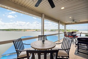 Enjoy the outdoor living arrangements and the view from the screened deck!