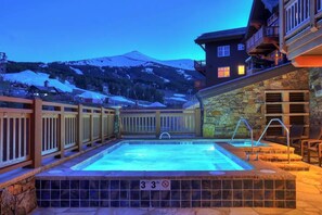 Outdoor Hot Tub
