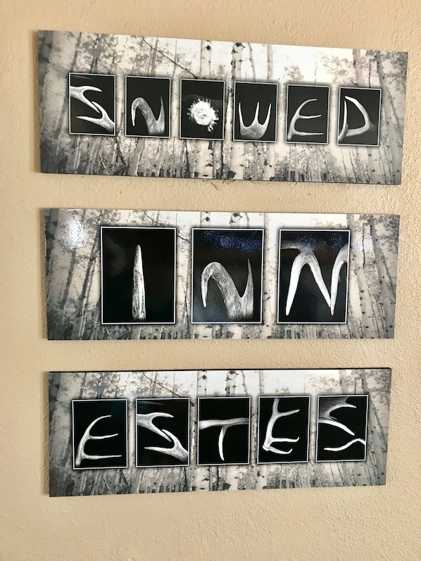 Welcome to Snowed Inn Estes