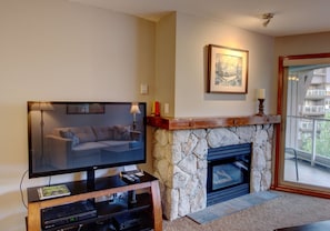 Television & Gas Fireplace