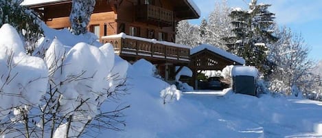 onze chalet in een schilderachtig kleedje en vlakbij de skipistes