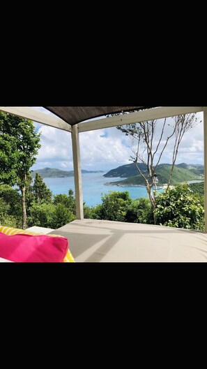 Day Bed