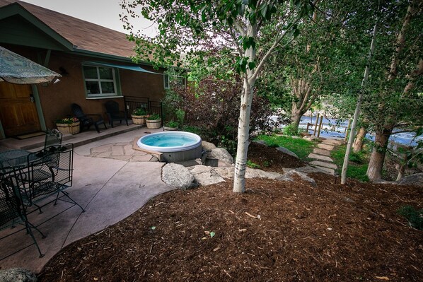 Courtyard overlooking the Arkansas river. 