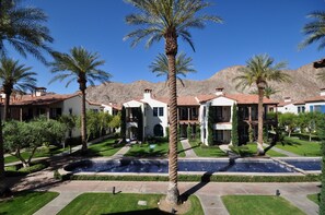Resort "Paseo" Grand Promenade - Steps From Villa!