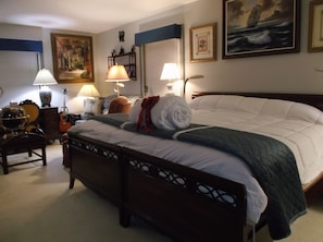 Master Suite, King Bed