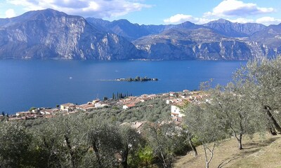 Stella apartment with lake and Monte Baldo view for 2/5 people