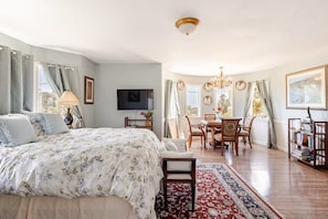 Victorian Suite!