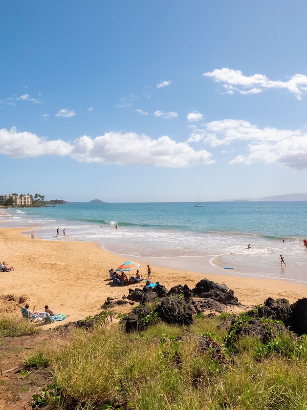 Kihei Alii Kai A207 beach 1