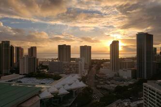 2 Bed 2 Bath Condo - Stunning Ocean views, Spacious, Clean and Comfortable